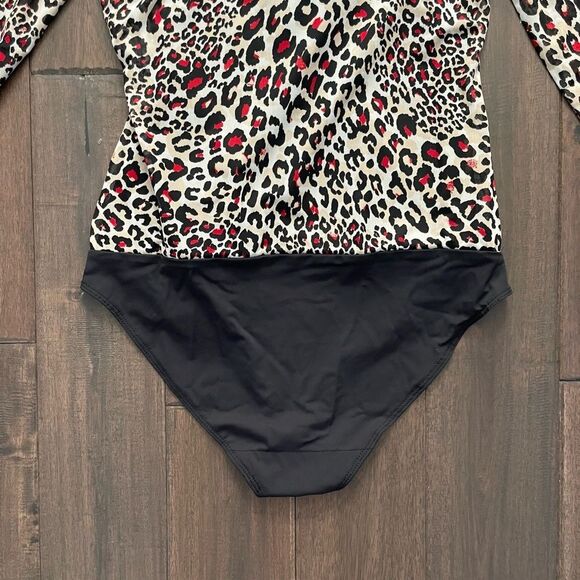 Tahari My Perfect Shape Animal Print Bodysuit S NWT - Picture 9 of 9